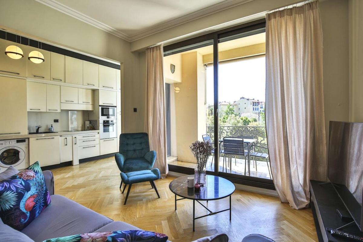 Balcon Vue Coulee Verte. Luxe Plein Coeur De Nice Eksteriør billede
